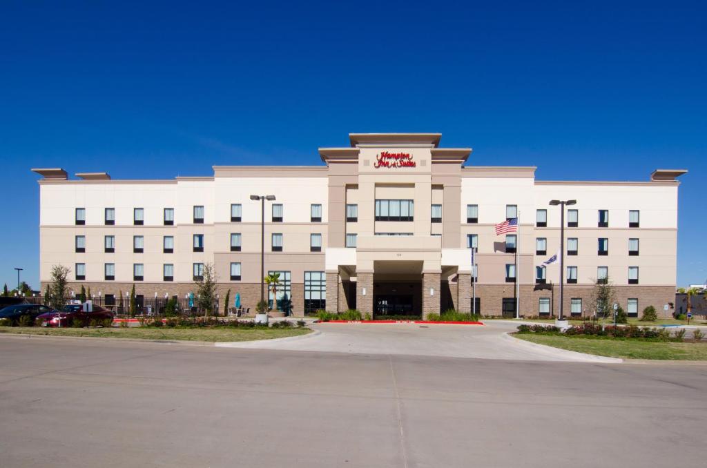 Hampton Inn & Suites Huntsville Main image 1